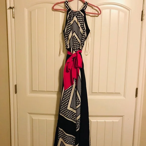 Maxi dress - Picture 3 of 7